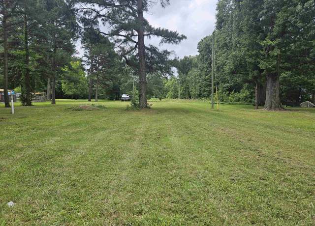 Property at 108 E Hinkley St, Brookland, AR 72417