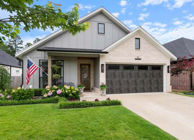 Property at 11 Saffron Cir, Little Rock, AR 72223, 3 beds, 2 baths