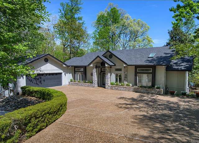 Property at 3 Narvaez Pl, Hot Springs Village, AR 71909, 3 beds, 2.5 baths