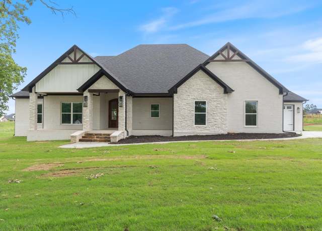 Property at 104 Republican Loop, Greenbrier, AR 72058, 4 beds, 2.5 baths