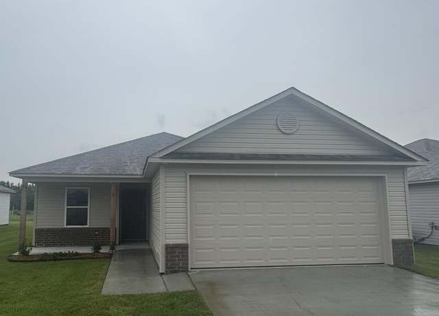 Property at 12 Fallen Oake Dr, Conway, AR 72032, 4 beds, 2 baths