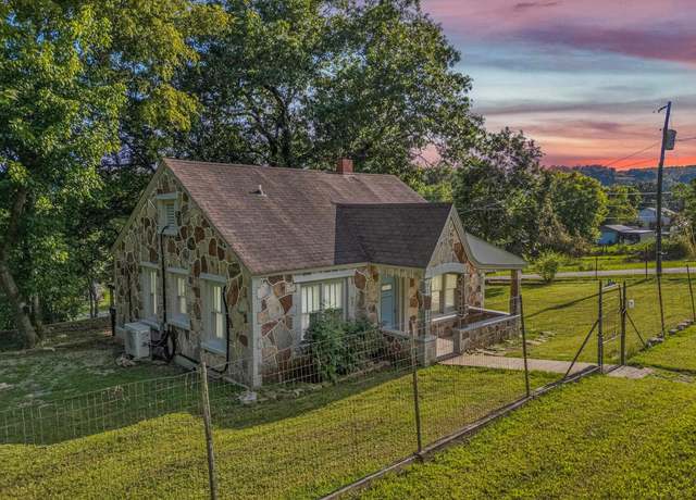 Property at 225 Blevins, Norfork, AR 72658, 2 beds, 1 bath