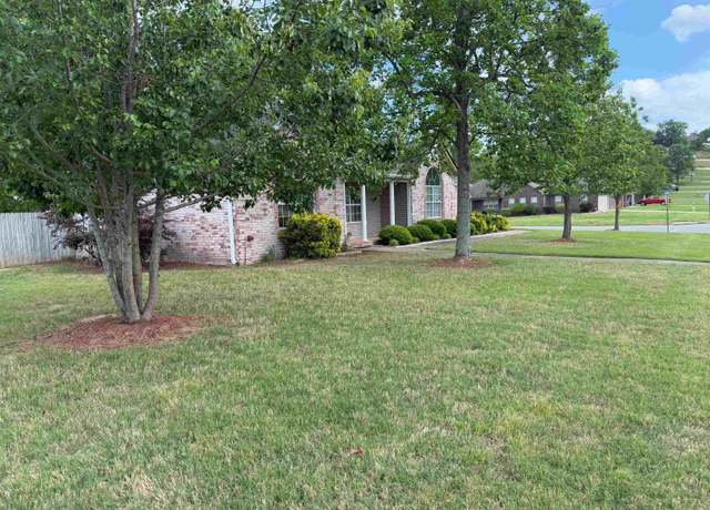 Property at 11 Village Creek Dr, Cabot, AR 72023, 4 beds, 2 baths