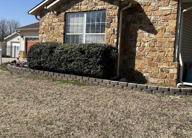 Property at 2489 Heritage Park Rd, Piggott, AR 72454, 3 beds, 3 baths