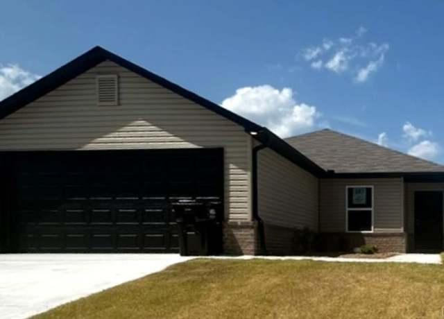 Property at 1537 Meadows Dr, Benton, AR 72019, 4 beds, 2 baths