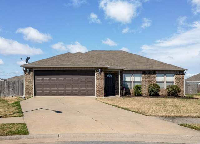 Property at 1115 Anemone Dr, North Little Rock, AR 72117, 3 beds, 2 baths