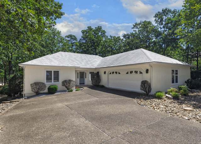 Property at 8 Excelso Ln, Hot Springs Village, AR 71909, 3 beds, 2 baths