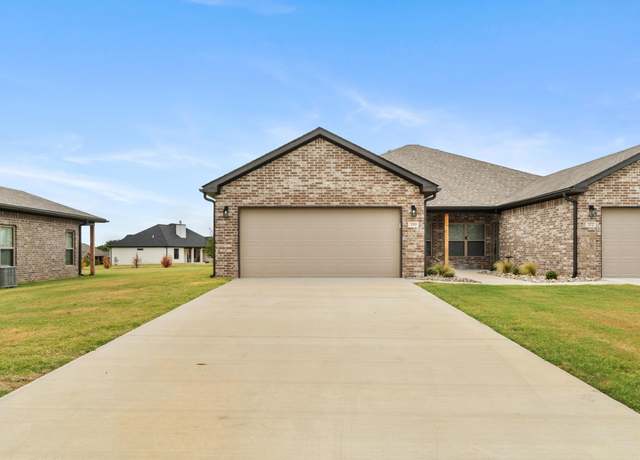 Property at 370 Turnberry Ct, Mountain Home, AR 72653, 2 beds, 2 baths