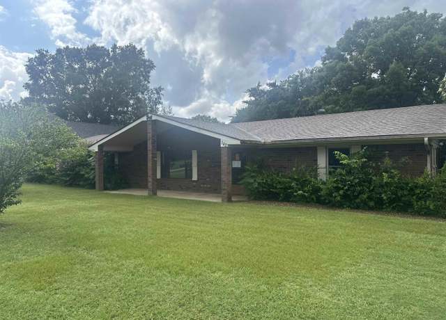 Property at 142 Leta Ln Ln, Hot Springs, AR 71913, 4 beds, 3 baths
