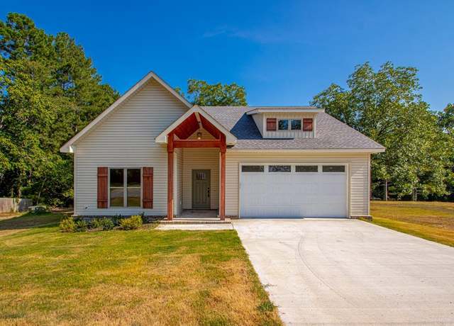 Property at 204 E Sunset Dr, Sheridan, AR 72150, 3 beds, 2 baths