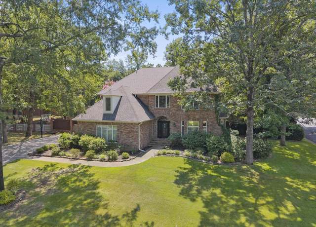Property at 395 Pippinpost Dr, Conway, AR 72034, 4 beds, 3.5 baths