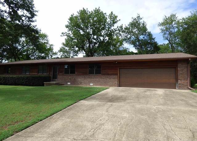 Property at 171 Maewood Dr, Hot Springs, AR 71901, 4 beds, 2.5 baths