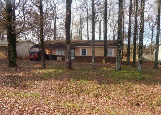 Property at 608 Walnut Dr, Paragould, AR 72450, 3 beds, 1 bath