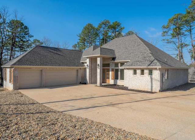 Property at 9 Loyola Way, Hot Springs Village, AR 71909, 3 beds, 3 baths