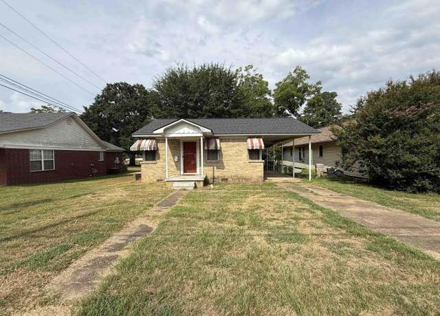 Property at 223 S Martin St, Benton, AR 72015, 2 beds, 1 bath