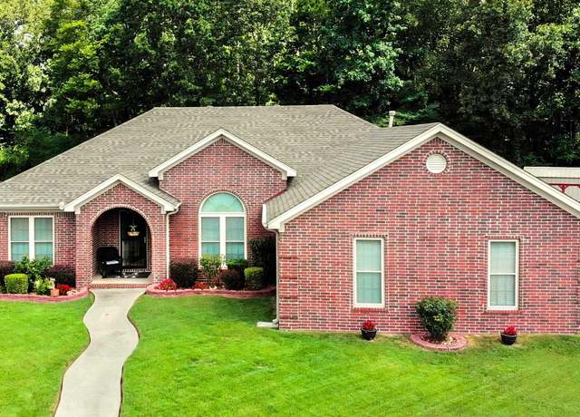 Property at 26 Congressional Dr, Little Rock, AR, 4 beds, 3 baths