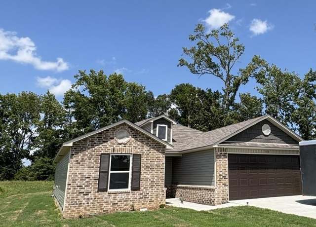 Property at 100 Terrence Dr, Beebe, AR 72012, 3 beds, 2 baths