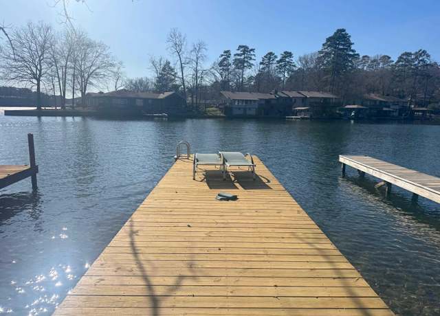 Property at 36 Lequita Pl, Hot Springs Village, AR 71909, 2 beds, 1.5 baths
