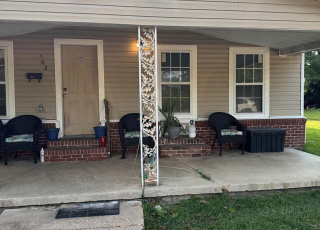 Property at 502 N Cadiz St, Fordyce, AR 71742, 2 beds, 1 bath