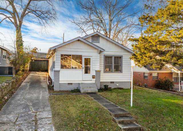 Property at 5107 B St, Little Rock, AR 72205, 3 beds, 1.5 baths