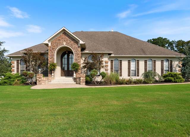 Property at 374 Highway 225 E, Greenbrier, AR 72058, 4 beds, 2.5 baths