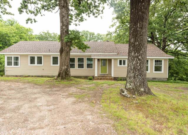 Property at 919 River Rdg, Benton, AR 72019, 3 beds, 2 baths