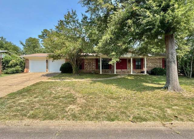 Property at 111 San Pablo Way, Hot Springs, AR 71913, 3 beds, 2 baths