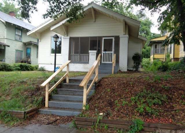 Property at 2820 S Gaines St, Little Rock, AR 72206, 3 beds, 2 baths