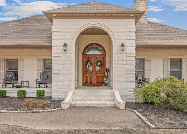 Property at 309 Ashford Cv, Jonesboro, AR 72404, 6 beds, 6 baths