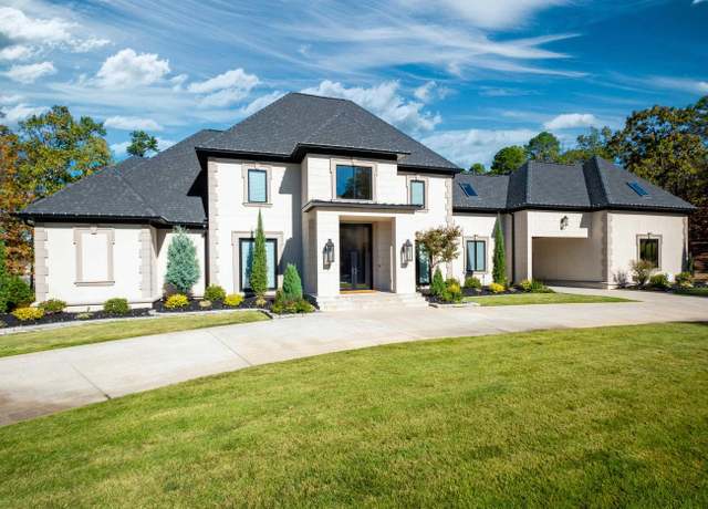 Property at 16920 Valley Falls Dr, Little Rock, AR 72223, 6 beds, 8.5 baths
