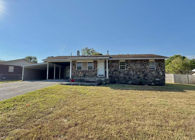 Property at 102 Capri Dr, Melbourne, AR 72556, 3 beds, 2 baths