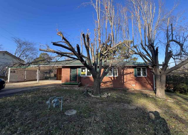 Property at 2100 Lee St, Pocahontas, AR 72455, 3 beds, 1.5 baths