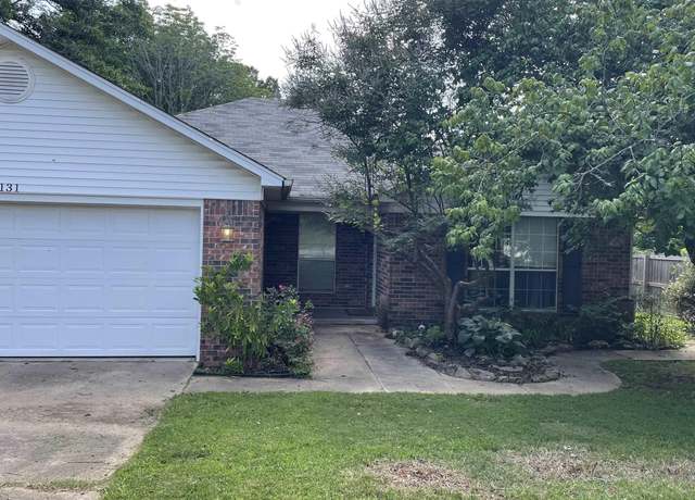 Property at 131 Sunny Gap, Conway, AR 72032, 4 beds, 2 baths