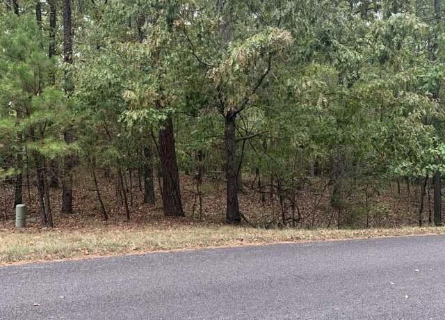 Property at 17 Princesa Dr, Hot Springs Village, AR 71909