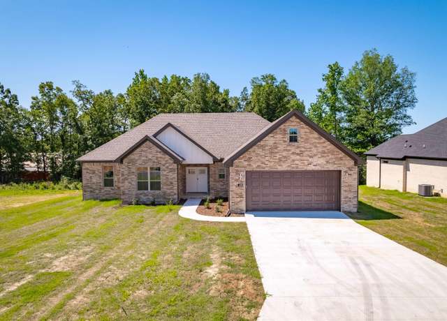 Property at 228 Michelle Dr, Beebe, AR 72012, 4 beds, 2 baths