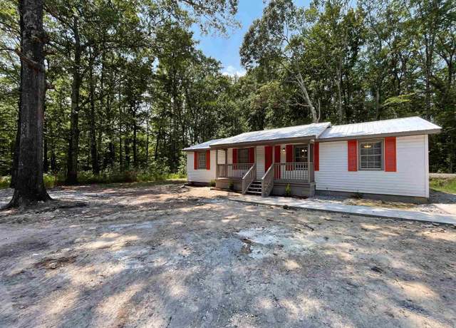Property at 417 N Harding St, Haskell, AR 72015, 4 beds, 2 baths