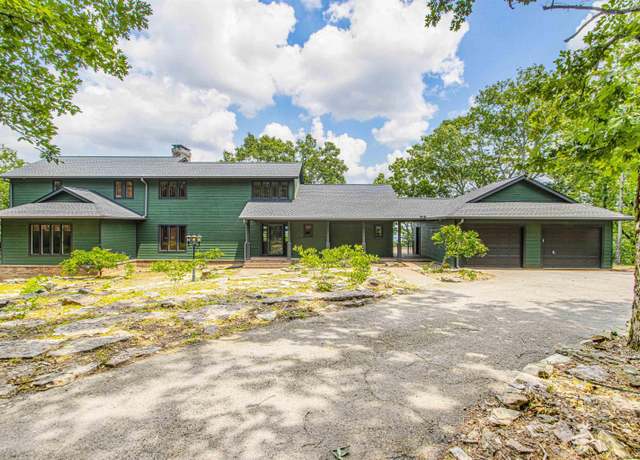 Property at 1097 Winrock, Morrilton, AR 72110, 4 beds, 3.5 baths