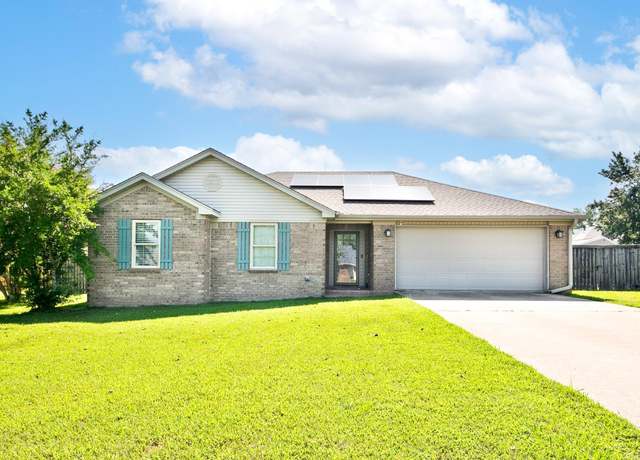 Property at 27 Ashwood Dr, Cabot, AR 72023, 3 beds, 2 baths