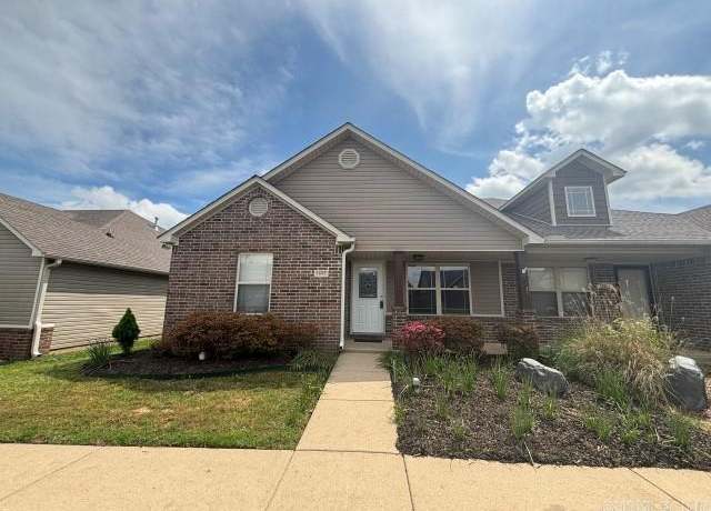 Property at 1695 Beautyberry Dr, Conway, AR 72032, 3 beds, 2 baths