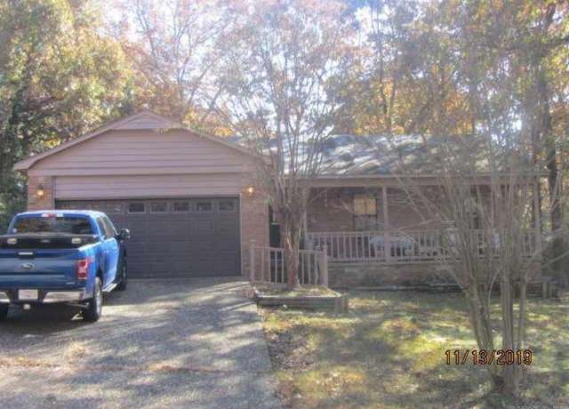Property at 2117 Pear Orchard Dr, Little Rock, AR 72211, 3 beds, 2 baths