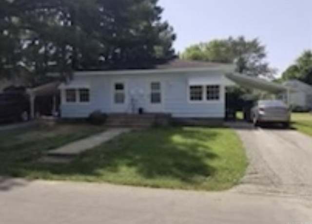 Property at 1107 Reynolds St St, Clarksville, AR 72830, 4 beds