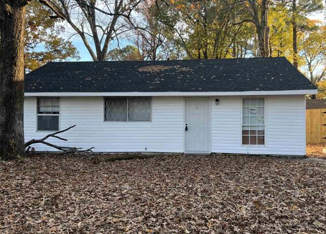 Property at 2804 W 30th Ave, Pine Bluff, AR 71603, 3 beds, 1 bath