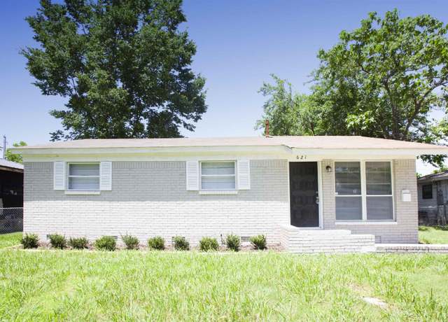 Property at 621 Dorothy Dr, North Little Rock, AR 72117, 3 beds, 1 bath