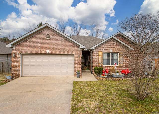 Property at 2994 Wild Berry Dr, Benton, AR 72015, 3 beds, 2 baths