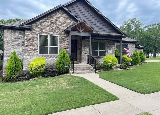 Property at 203 Cobblestone Dr, Cabot, AR, 3 beds, 2 baths