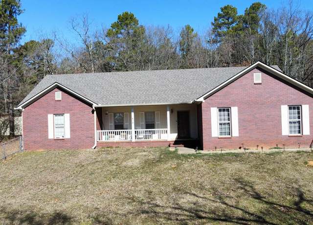 Property at 404 Private Road 3432, Clarksville, AR 72830, 3 beds, 2 baths