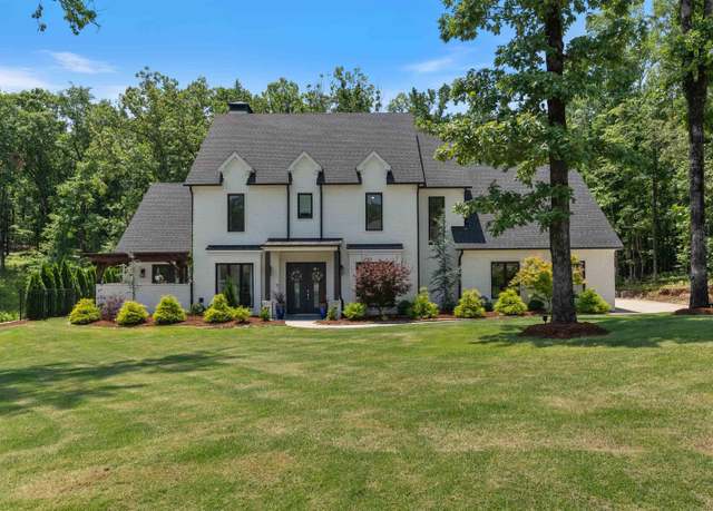 Property at 18001 Oak Creek Pl, Little Rock, AR 72223, 5 beds, 4.5 baths