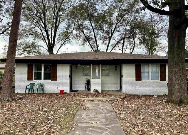 Property at 111 College Park Cir, North Little Rock, AR 72114, 2 beds