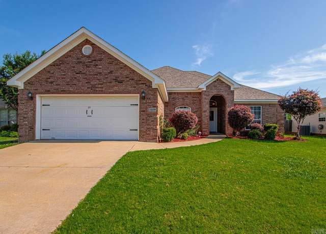 Property at 1609 White Oak Cir Cir, Benton, AR 72019, 3 beds, 2 baths