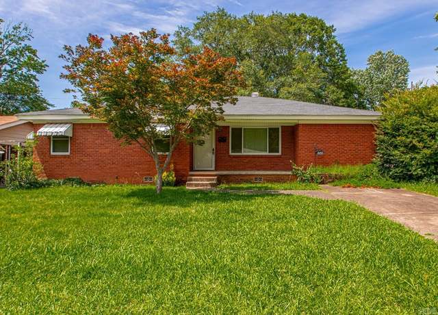 Property at 500 Hayes St, Jacksonville, AR 72076, 3 beds, 1 bath